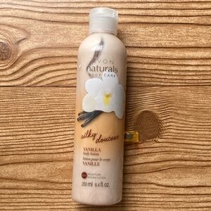 Avon Naturals Senses Vanilla Body Lotion 250mL